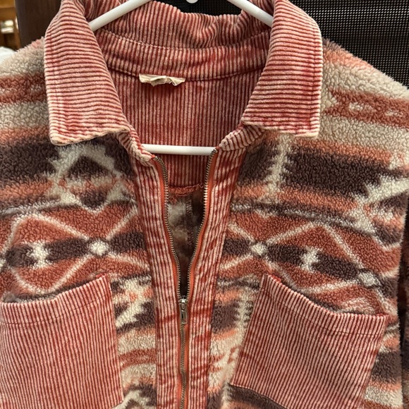 POL Geometric Red and Cream Hoodie - Picture 4 of 6